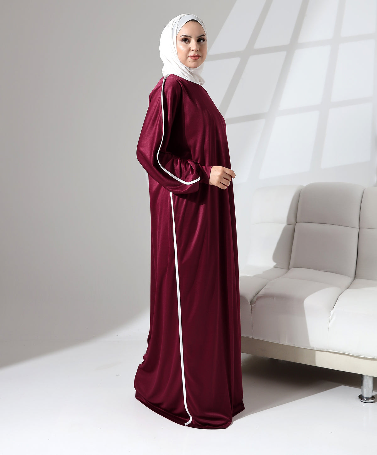Manşetli Yandan Biyeli Salaş Polyester Namaz Elbisesi - Bordo