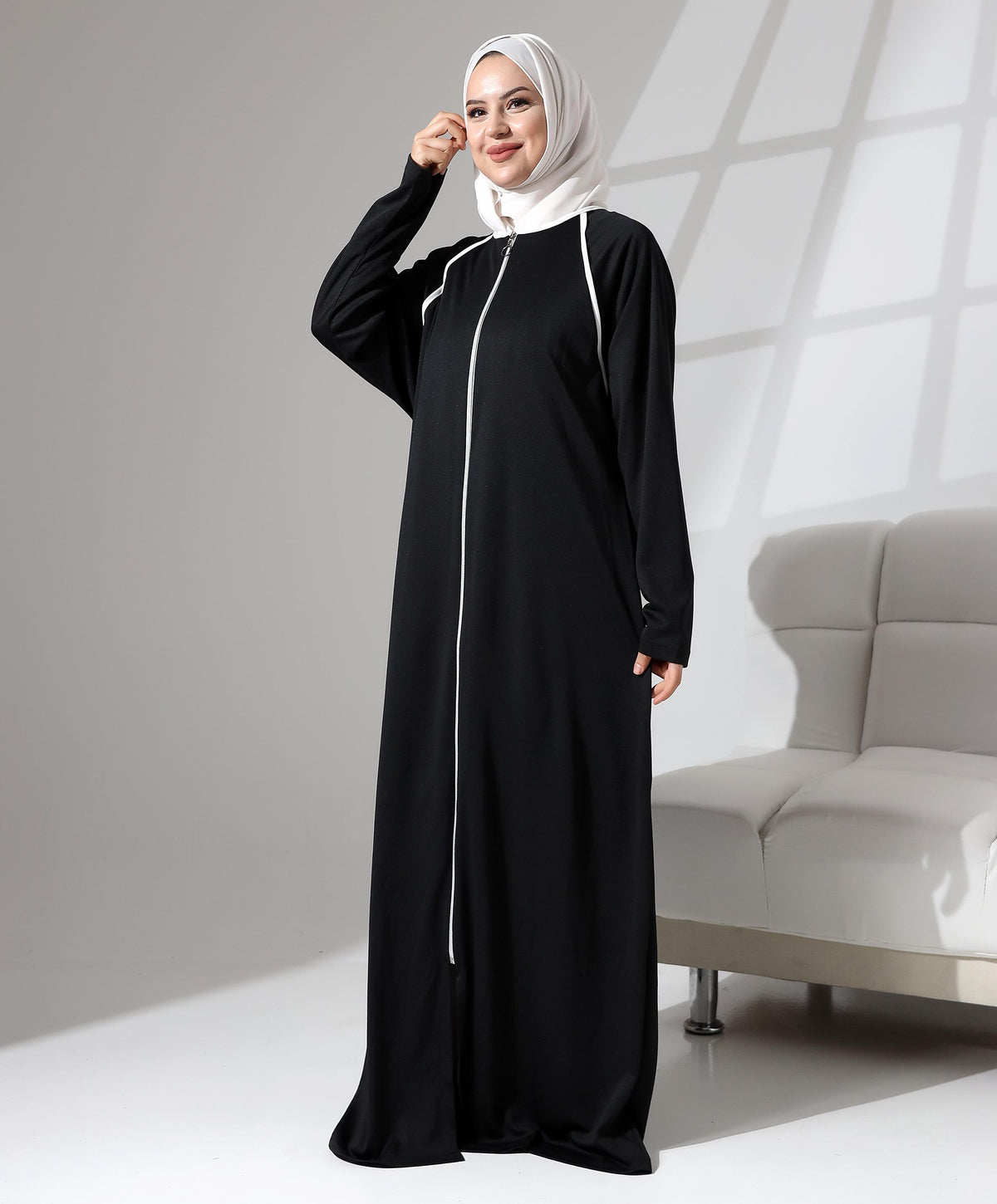 Boydan Fermuarlı Biyeli Oversize Denye Namaz Feracesi - Siyah