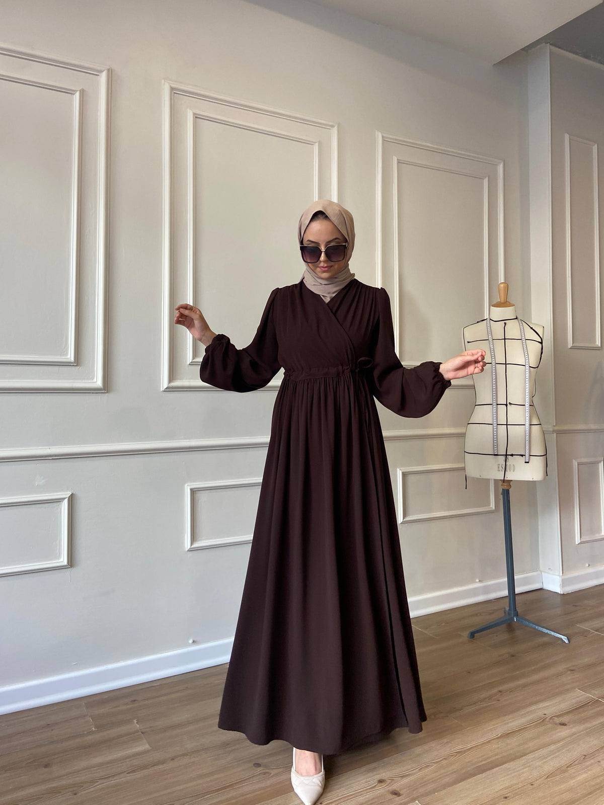 Hürrem İçten ve Dıştan Bağlamalı Kırışmaz Krep Ferace – Acı Kahve